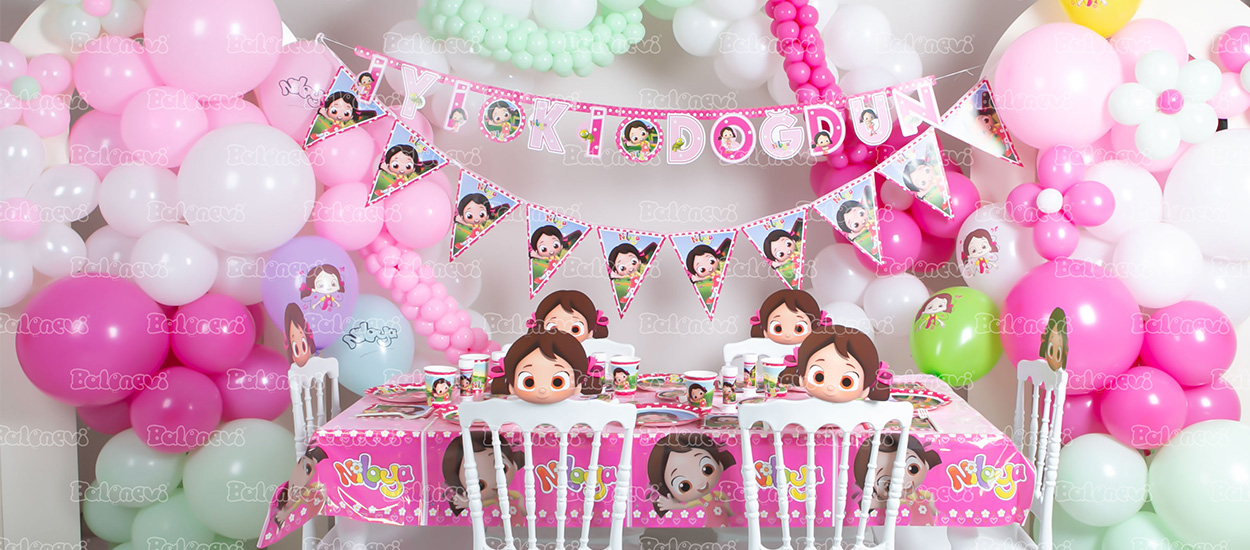 Niloya Party Set
